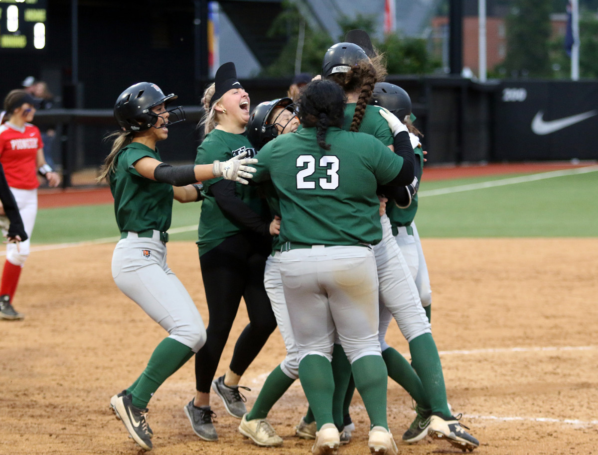 Tigard Oregon City 6A softball final Dan Brood 39